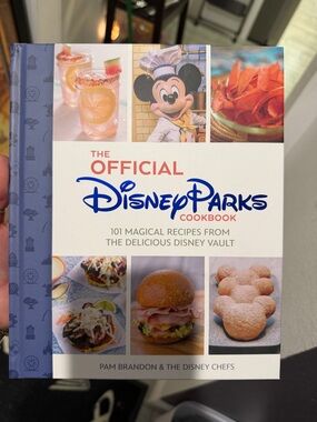Disney Parks Cookbook – Blue and White Cover